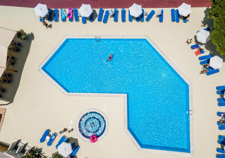 Lardos Bay