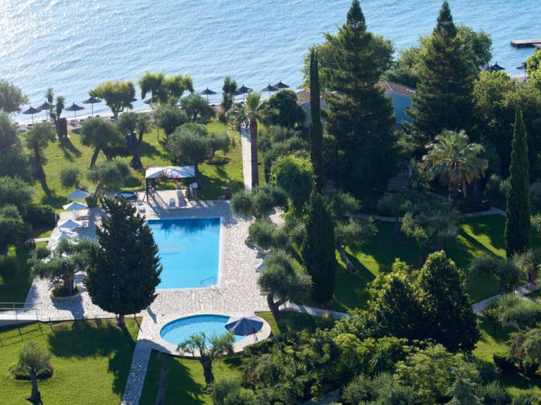 Delfinia Hotel