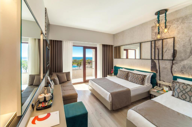 Club Turan Prince World