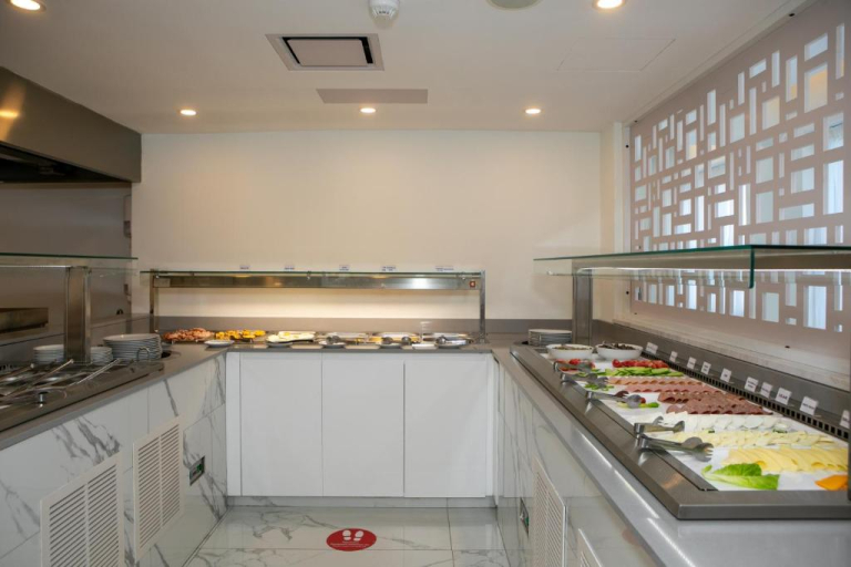 Best Western Plus Larco Hotel