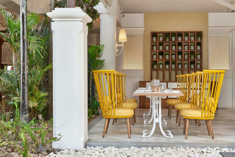 Paradise Cove Boutique