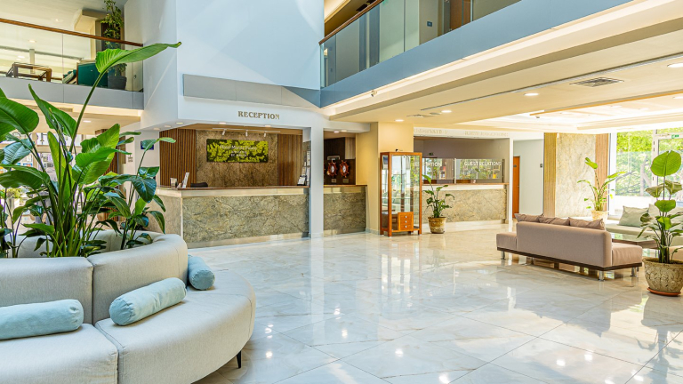 Hotel Marina Palace, Affiliated by Meliá