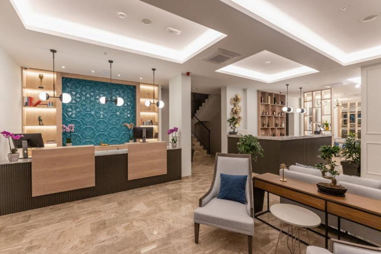 Momentum by Aycon Boutique Hotel
