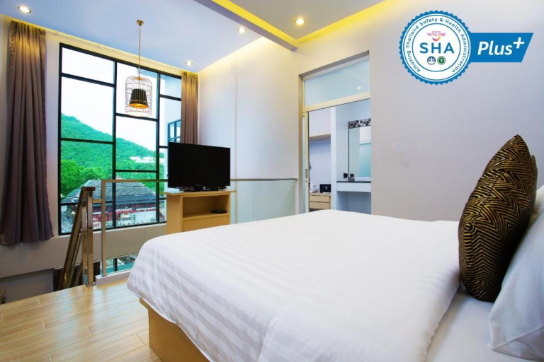 One Loft Hotel Kata