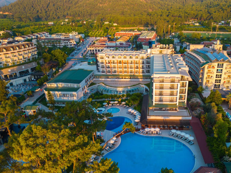 Fore Resort & Spa 5*