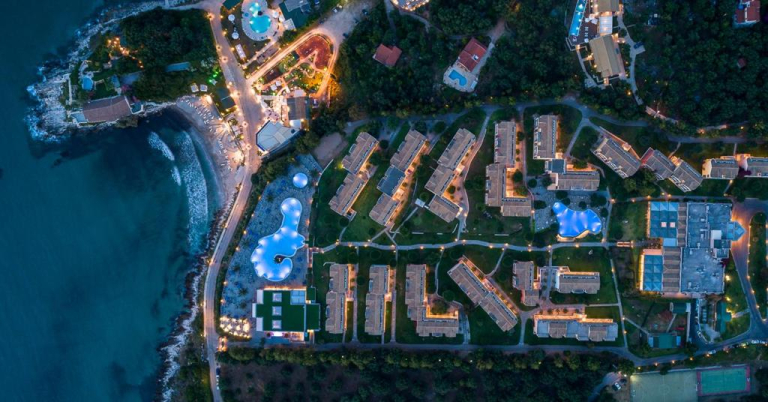 Mareblue Beach Resort