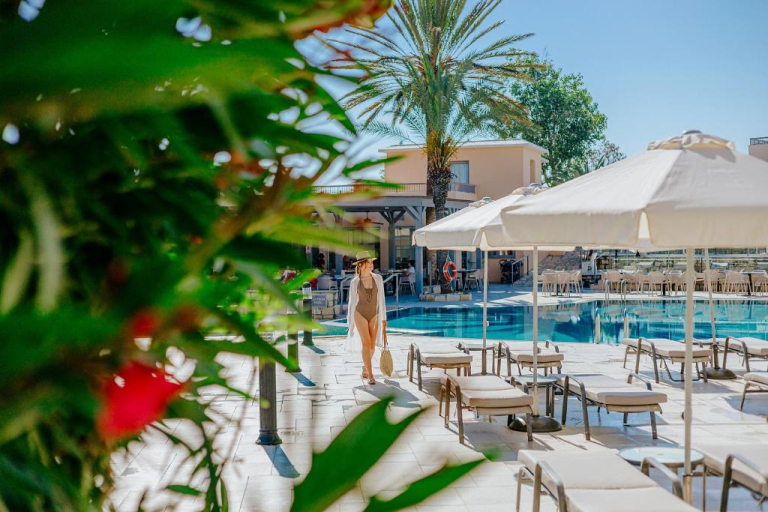 Louis St Elias Resort & Waterpark