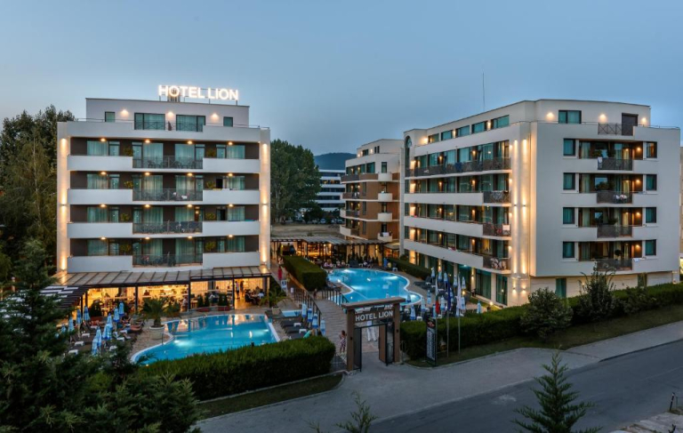 Lion Sunny Beach Hotel