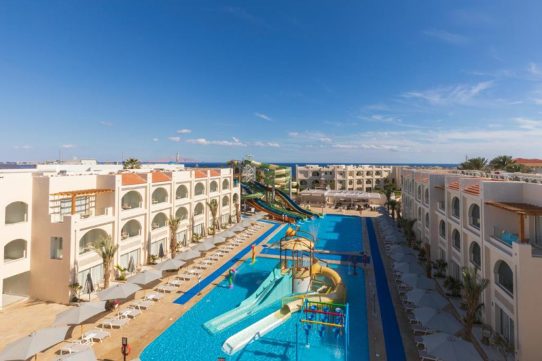 Sunrise Grand Select Montemare Resort 