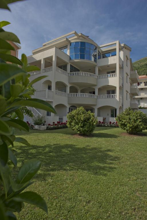 Vila V Lux