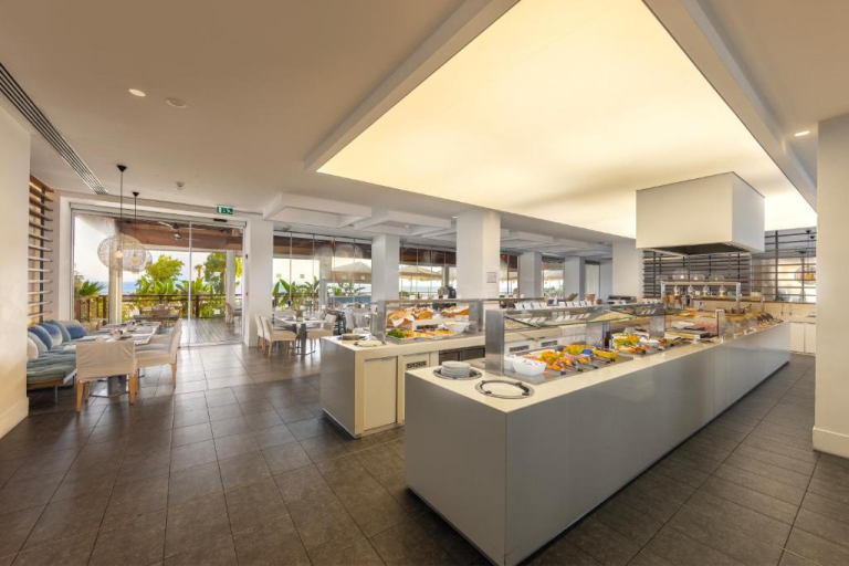 Capo Bay Beach Hotel 