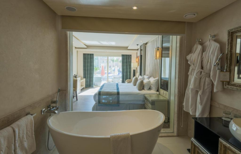 KaiSol Romance Resort 