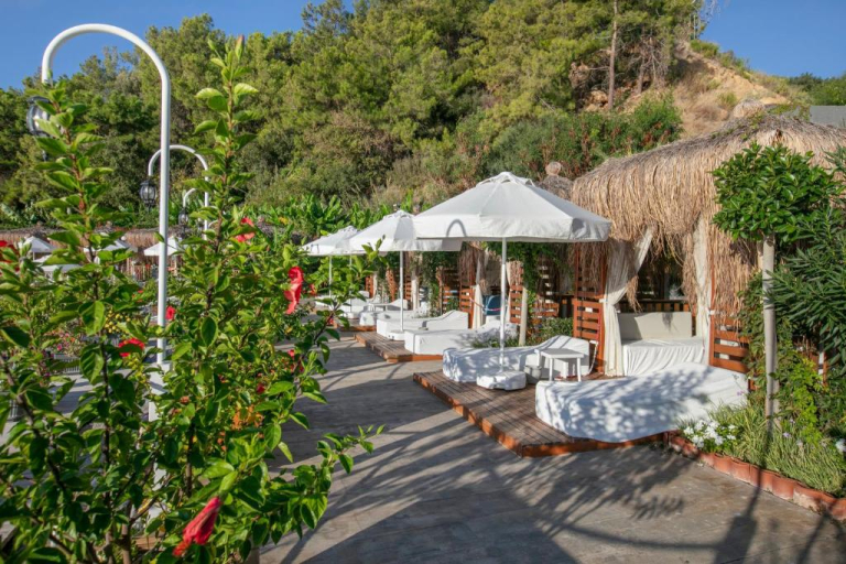Mylome Luxury Hotel & Resort