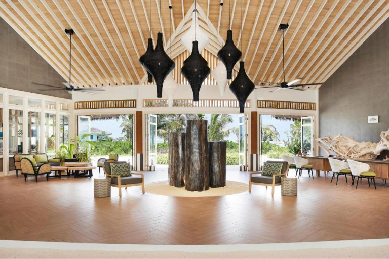 Le Meridien Maldives Resort & Spa