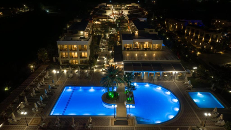 Hydramis Palace Beach Resort