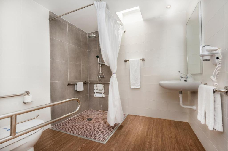 Kn Columbus Aparthotel