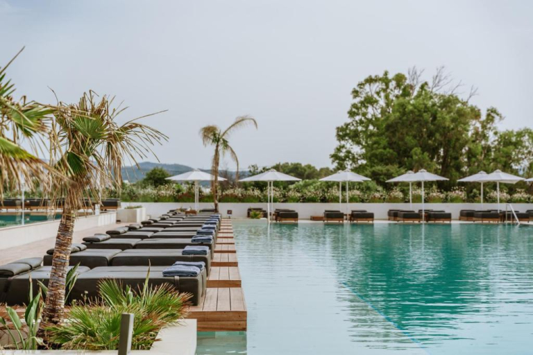 Gennadi Grand Resort Hotel