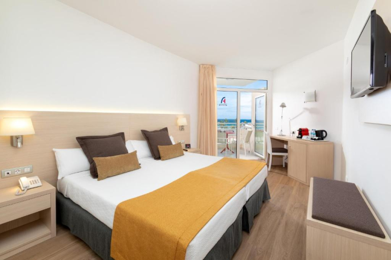 Alexandre Hotel Troya
