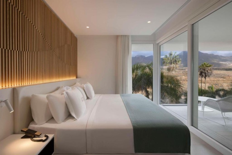 Royal Hideaway Corales Suites