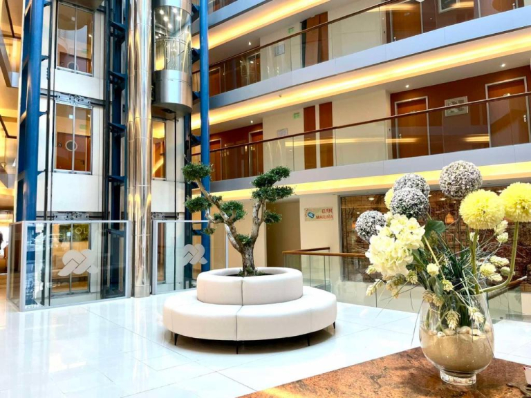 Sol Marina Palace Hotel