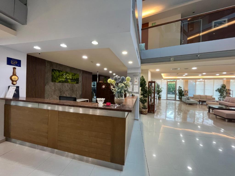 Sol Marina Palace Hotel