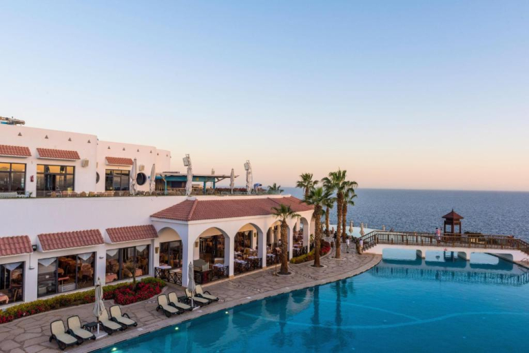 Reef Oasis Blue Bay