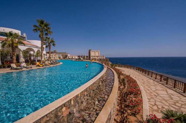 Reef Oasis Blue Bay