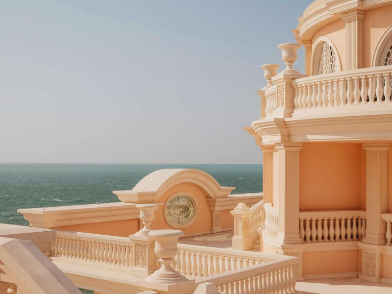 Raffles The Palm - Resorts in Dubai