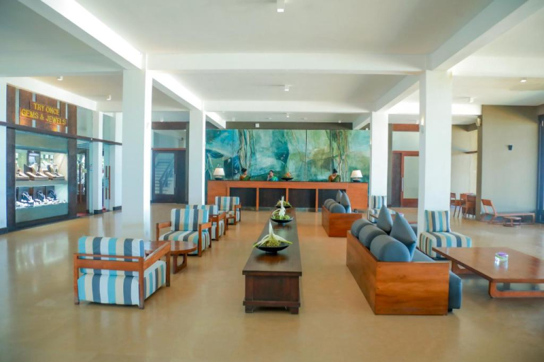Pandanus Beach Resort & Spa
