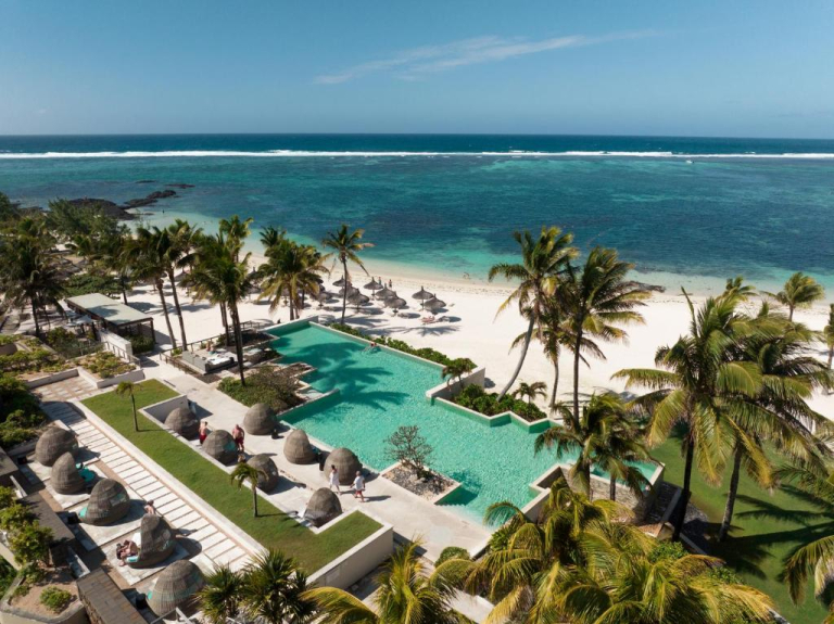 Long Beach Mauritius, a Sunlife Resort