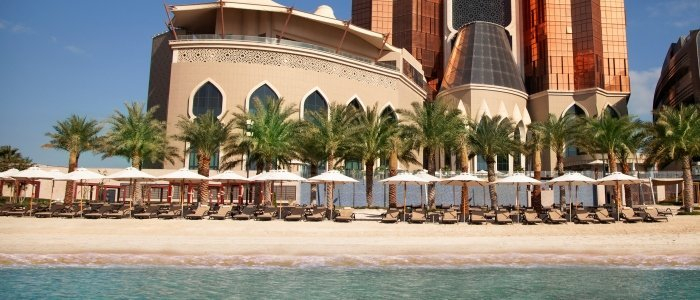 Bab Al Qasr Hotel & Residence 5*