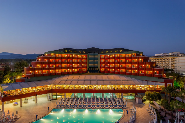 Delphin Deluxe  5*