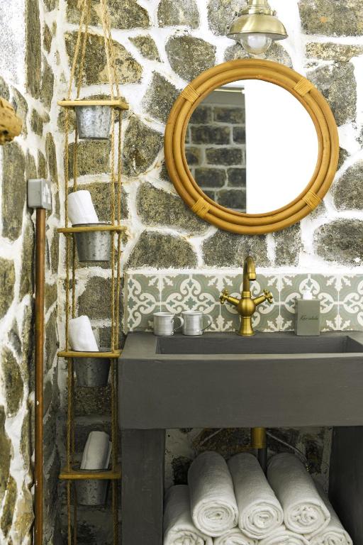 Kaz'alala Hosted B&B