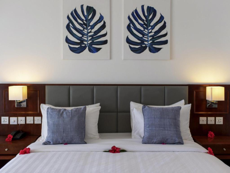 Nungwi Dreams by Mantis