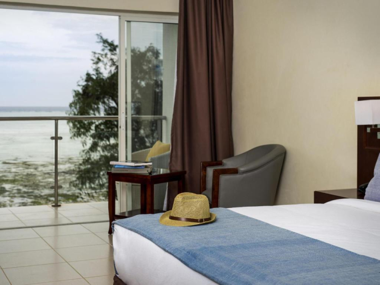 Nungwi Dreams by Mantis