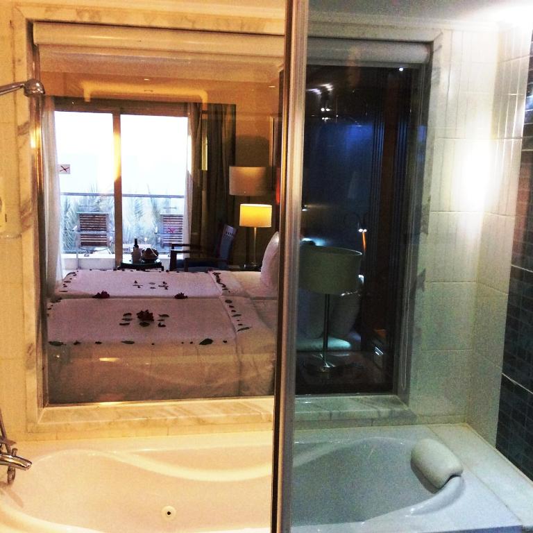 Xperience Sea Breeze Resort
