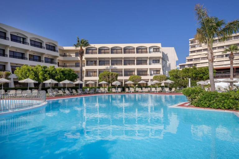 Sol by Melia Cosmopolitan Rhodes 4*