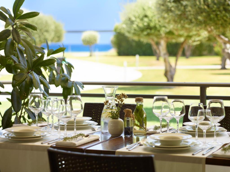 Apollo Blue Hotel 5*