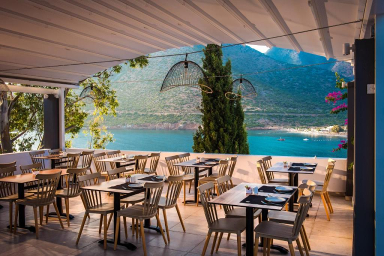 Troulis Apart-Hotel 2*