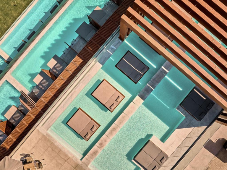 Enorme Santanna Island