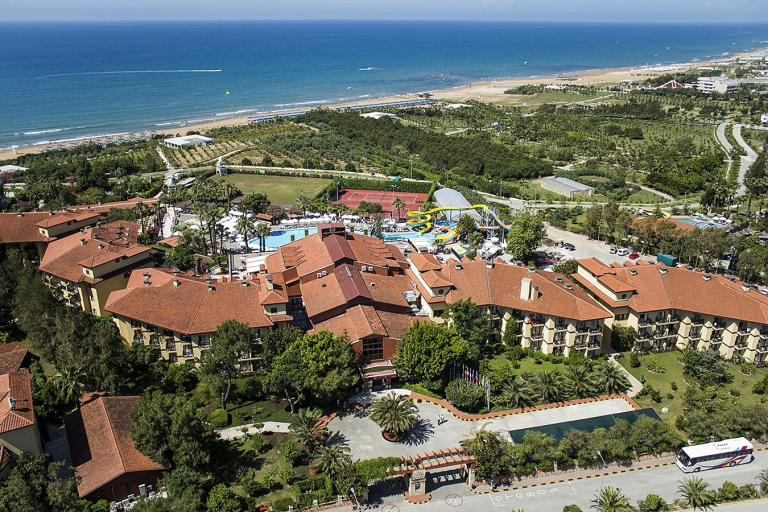 Alba Resort Hotel 