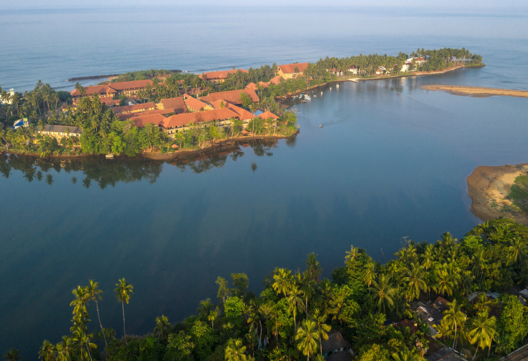 Anantara Kalutara 5*