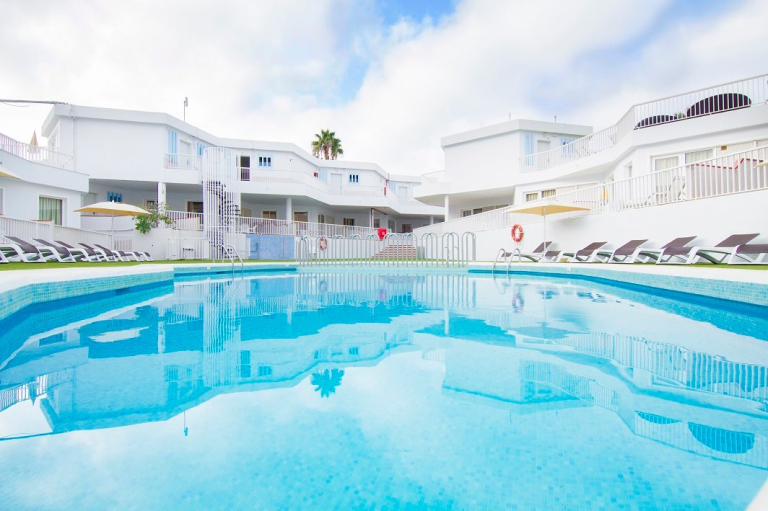 Checkin Bungalows Atlantida 3*