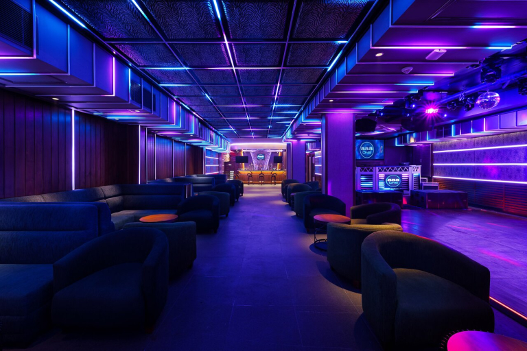 Araliya Beach Resort & Spa