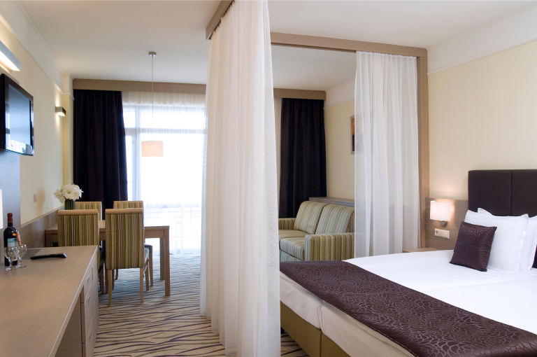 Flamingo Beach Hotel