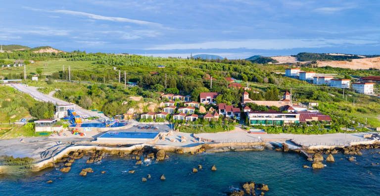 Adora Kega Beach Resort 4*