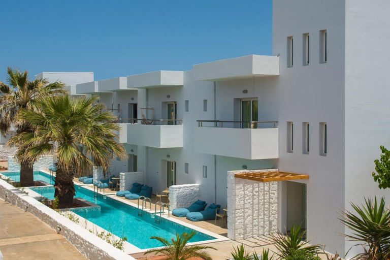 Paralos Lifestyle Beach