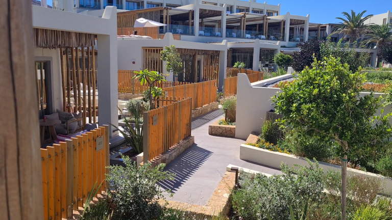Mitsis Rinela Beach Resort