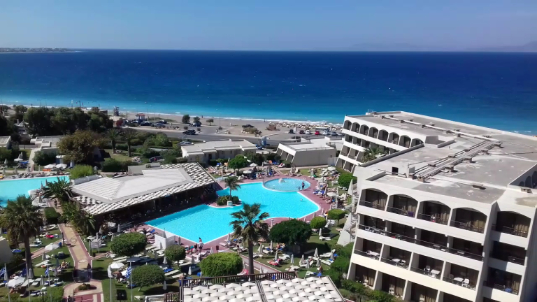 Sol by Melia Cosmopolitan Rhodes
