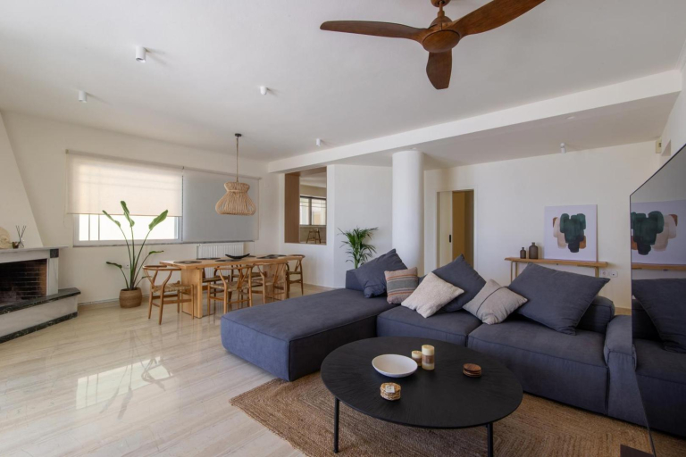 Ikones Seafront Luxury Suites